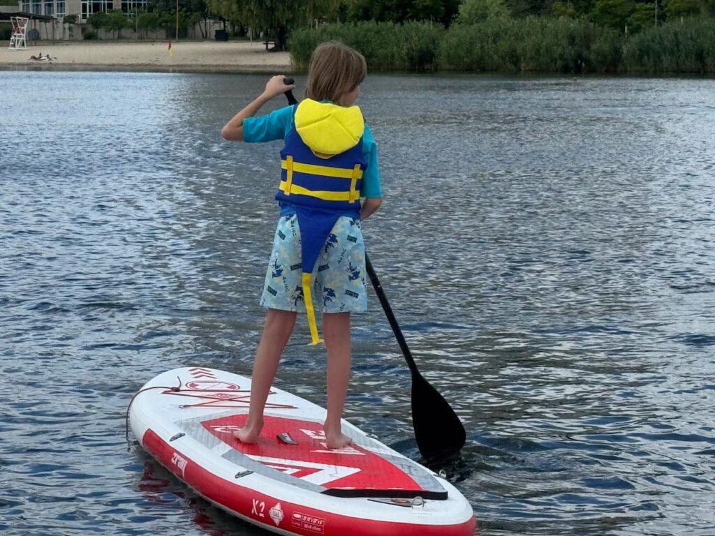 Безкоштовні тренування з SUP для дітей 4 photo 2026 08 07 20.39.16